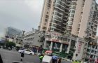 一路观察沿线的风景